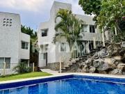 Venta de casa emn condominio, Burgos, Temixco, Morelos....