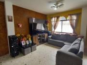 Venta de Casa en 23 y Maldonado, 3 Pisos con Terraza,...