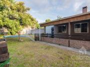 Venta de casa en 44 entre 148 y 149, en Los Hornos, La Plata