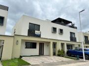 VENTA DE CASA EN ADAMAR TLAJOMULCO AL SUR DE LA CIUDAD