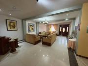 Venta de Casa en Alborada 5ta etapa, 4 Habitaciones. D.A