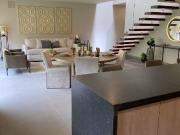 VENTA DE CASA EN ALTOZANO CON CUARTO DE SERVICIO Y 4 REC