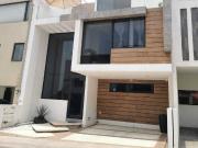 VENTA DE CASA EN AQUA, LAGO ESMERALDA, ATIZAPÁN