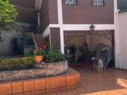 VENTA DE CASA EN ARBOLEDAS EN UN SOLO PISO