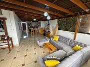 Venta de Casa en Av. Alameda Ballestas – 3 Departamentos...