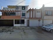 Venta de Casa en Av. Bellavista, Puerto México,...
