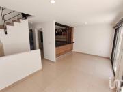 Venta de casa en Av de la Cantera, Dos Valles, Querétaro