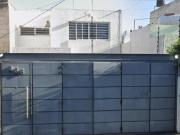 VENTA DE CASA EN AV DE LOS MAESTROS, ALCALDE...