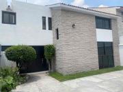 Venta de casa en Av. Lomas Verdes