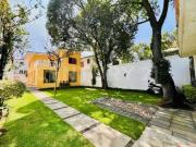 Venta de Casa en Av San Francisco, La Magdalena...