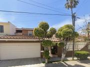 VENTA DE CASA EN AVENIDA AGUA MARINA PLAYAS CORONADO...