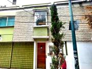 VENTA DE CASA EN BAHIA DE PERULA # 4, COL. VERONICA...