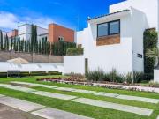 Venta de casa en Bosque Esmeralda