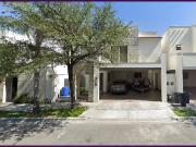 VENTA DE CASA EN BOSQUES CUMBRES MONTERREY NL