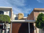 VENTA DE CASA EN BRISAS DEL CARMEN CON PORTON