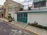 VENTA DE CASA EN C. DE LOS FIORDOS COL. ACUEDUCTO DE...