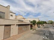 VENTA DE CASA EN C. FACULTAD DE DERECHO, COL. MAESTROS...