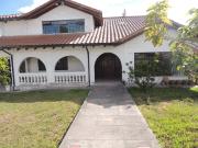 VENTA DE CASA EN CALDERON CON PISCINA