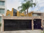 VENTA DE CASA EN CALLE ALBERTA FRACC. PROVIDENCIA 4ª...