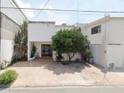 VENTA DE CASA EN CALLE ANTONIO GAONA COLONIA....
