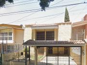 VENTA DE CASA EN CALLE AV FARO BOSQUES DE LA VICTORIA...