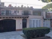 VENTA DE CASA EN CALLE CANAL DE MIRAMONTES EDUCACIÓN...