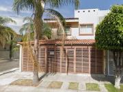 VENTA DE CASA EN CALLE RINCONADA DEL CAMICHIN ZAPOPAN...