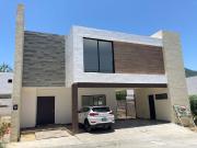 VENTA DE CASA EN CARRETERA NACIONAL