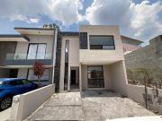 venta de casa en cañadas del bosque tres marías