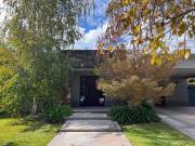 Venta de casa en Chacras de Coria