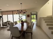 Venta de Casa en Cholul M?rida Yucat?n