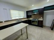 VENTA DE CASA EN CIMA DIAMANTE, LEÓN, GTO VENTA DE CASA EN CIMA DIAMANTE, LEÓN, GTO