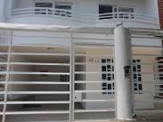 VENTA DE CASA EN CIUDAD 2000