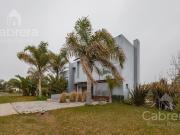 Venta de casa en Club de Campo en La Plata