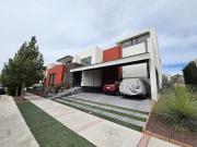 ¡REMATE! Venta de Casa en Club de Golf La Loma