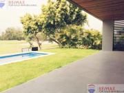 Venta de casa en Club de Golf Paraíso Country Club,...