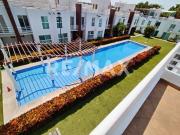 VENTA DE CASA EN CLUSTER CON ALBERCA Y VIGILANCIA 24HRS...