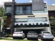 VENTA DE CASA EN COLINAS VIRREYES EN ZAPOPAN JAL