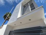 VENTA DE CASA EN COLONIA LAS GRANJAS INCLUYE DEPARTAMENTO