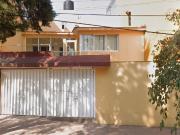 VENTA DE CASA EN COLONIA PERIODISTA EN MIGUEL HIDALGO...