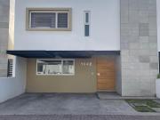 VENTA DE CASA EN CONDESA JURIQUILLA, AMENIDADES, CTO. DE... VENTA DE CASA EN CONDESA JURIQUILLA, AMENIDADES, CTO. DE...