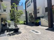 VENTA DE CASA EN CONDOMINIO DE 3 RECÁMARAS EN FUENTES...