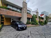 VENTA DE CASA EN CONDOMINIO EN INTERLOMAS, FRENTE A...