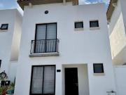Venta de Casa en Condominio en San Isidro, Juriquilla