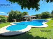 Venta de casa en condominio, Fracc. Burgos, Temixco,...