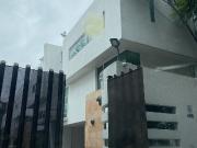 Venta de casa en condominio horizontal en la del Vallr
