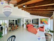 Venta de casa en Condominio Lomas de Ahuatl?n,...