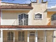 Venta de casa en CONSTITUCIÓN DE 1857 COLONIA EL TAPATÍO...