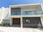 VENTA DE CASA EN CONTRY LA SILLA SECTOR 8, GUADALUPE,...