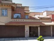VENTA DE CASA EN COYOACAN COL DEL CARMEN